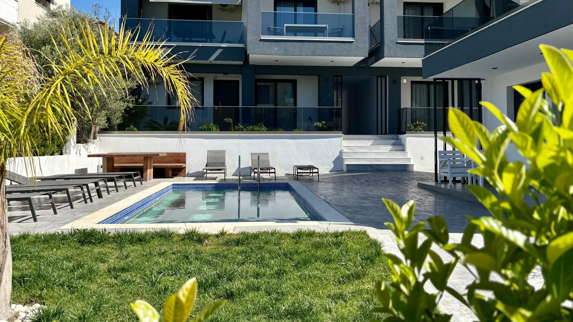 Platinum Apartment With Pool Kallithea   Kallithea (Chalkidiki)